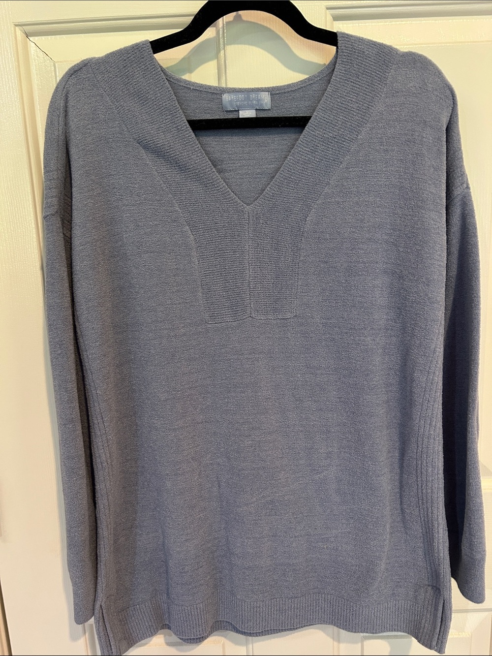 Barefoot Dreams Cozy Chic Ultra Lite Women's V-Neck Sweater in Dusty Blue